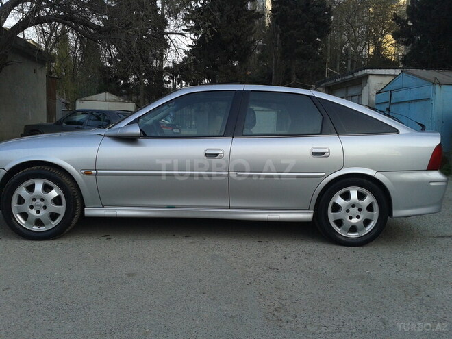 Opel Vectra 2001, 261,000 km - 2.2 l - Bakı