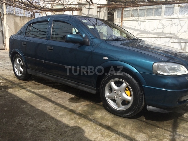 Opel Astra 2001, 160,000 km - 1.6 l - Bakı