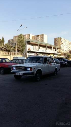 LADA (VAZ) 2107 2005, 129,000 km - 1.6 л - Bakı