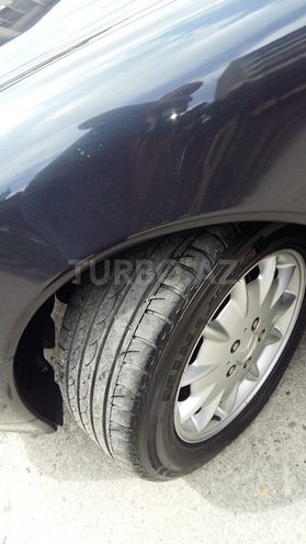 Mercedes E 220 1999, 289,456 km - 2.2 l - Bakı