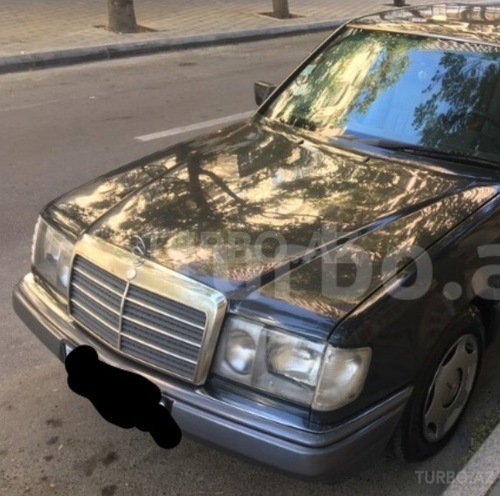 Mercedes E 220 1989, 340,000 km - 2.2 л - Bakı