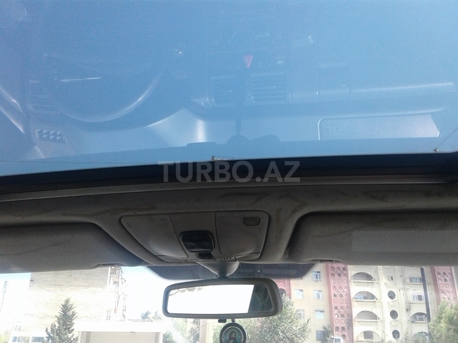 Mercedes E 220 2000, 210,000 km - 2.2 l - Şirvan