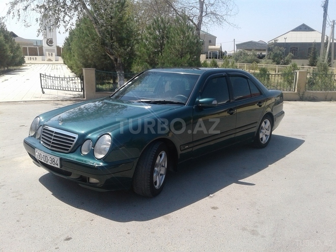 Mercedes E 220 2000, 210,000 km - 2.2 l - Şirvan