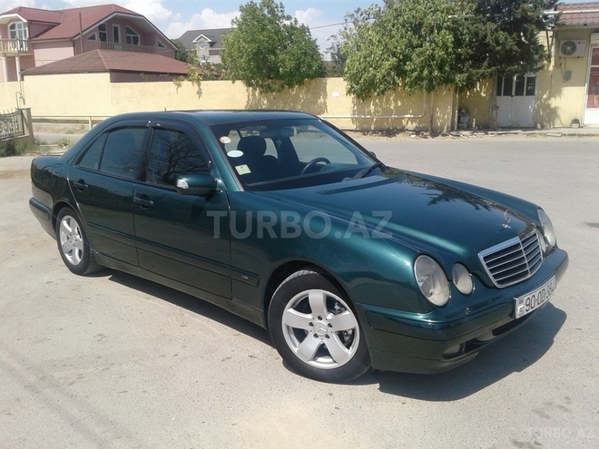 Mercedes E 220 2000, 210,000 km - 2.2 l - Şirvan