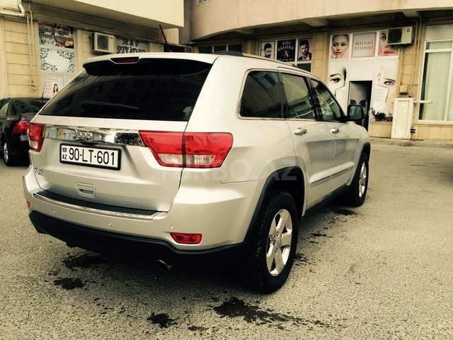 Jeep Grand Cherokee 2011, 114,000 km - 3.6 l - Bakı