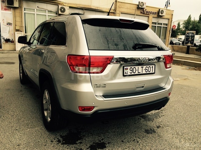 Jeep Grand Cherokee 2011, 114,000 km - 3.6 l - Bakı