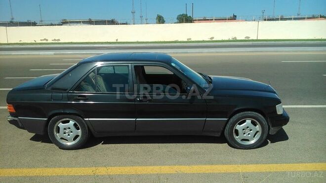 Mercedes 190 1991, 300,000 km - 1.8 l - Bakı