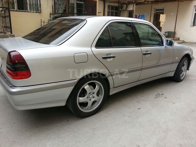 Mercedes C 240 2000, 15,000 km - 2.4 l - Bakı