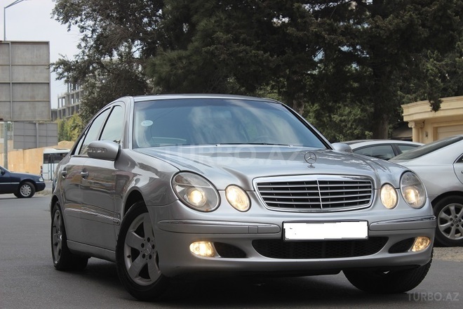 Mercedes E 240 2002, 237,000 km - 2.4 l - Bakı