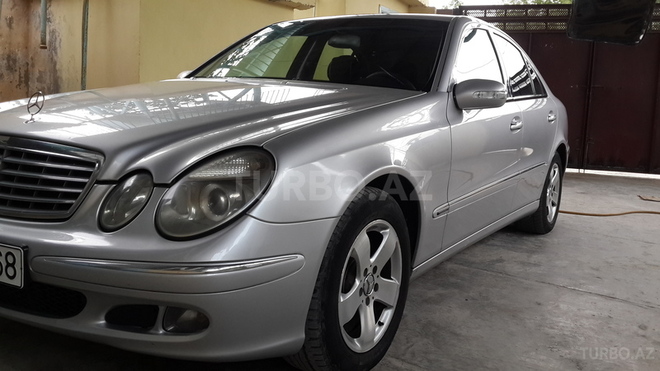Mercedes E 270 2002, 35,000 km - 2.7 л - Bakı
