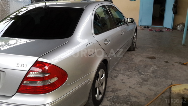 Mercedes E 270 2002, 35,000 km - 2.7 л - Bakı