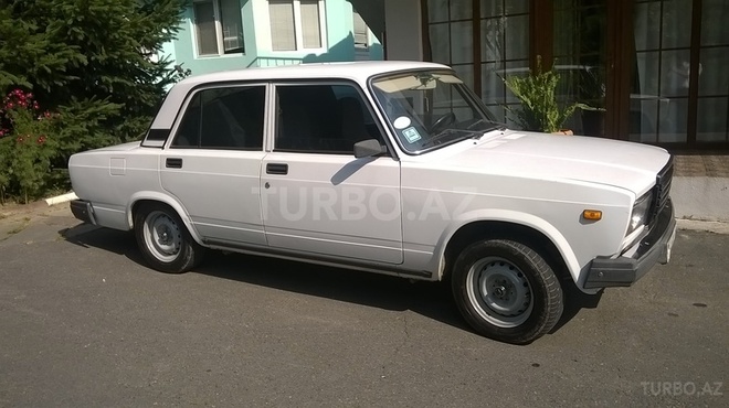 LADA (VAZ) 2107 2009, 13,750 km - 1.6 l - Qax