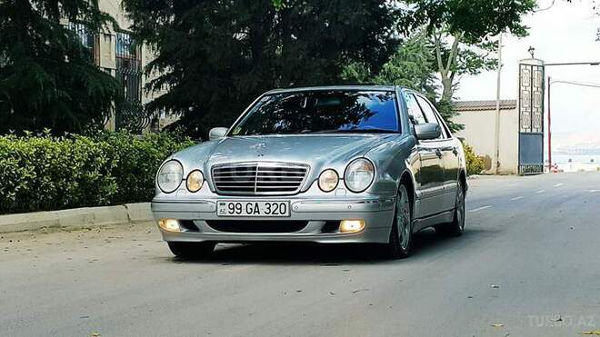 Mercedes E 320 2000, 195,000 km - 3.2 l - Bakı