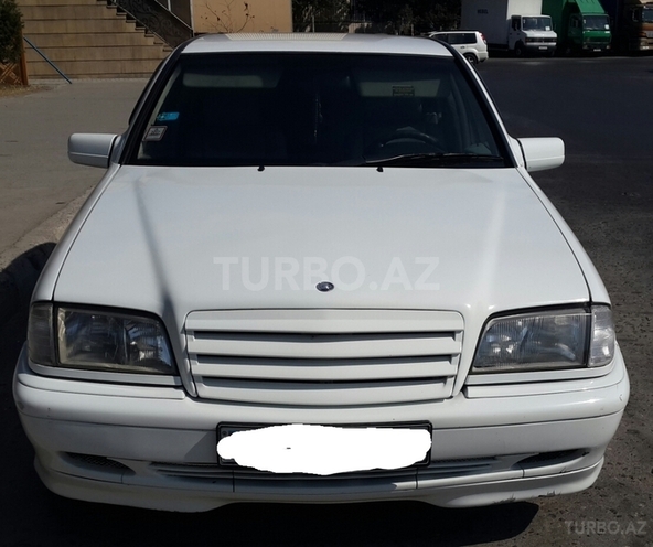 Mercedes C 230 2000, 218,000 km - 2.3 l - Bakı