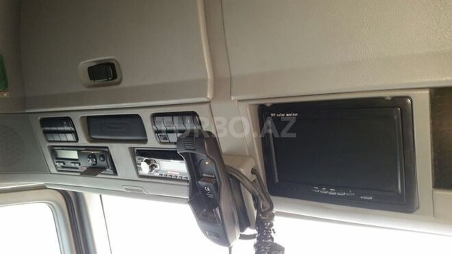 Mercedes  2006, 260,000 km - 12.0 l - Bakı