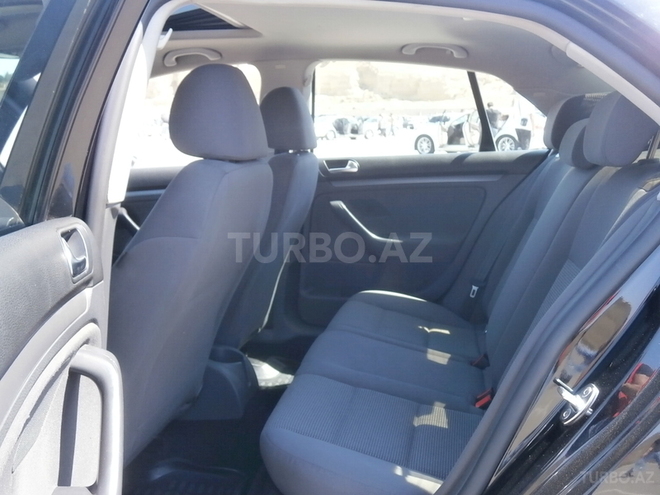 Volkswagen Jetta 2009, 107,000 km - 1.6 l - Bakı