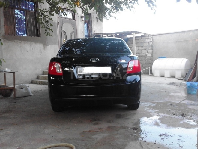 Kia Rio 2011, 138,000 km - 1.4 l - Bakı