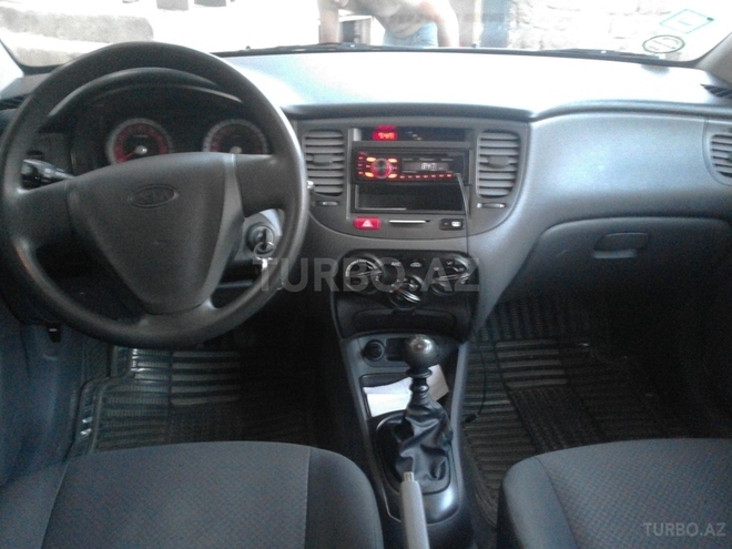 Kia Rio 2011, 138,000 km - 1.4 l - Bakı
