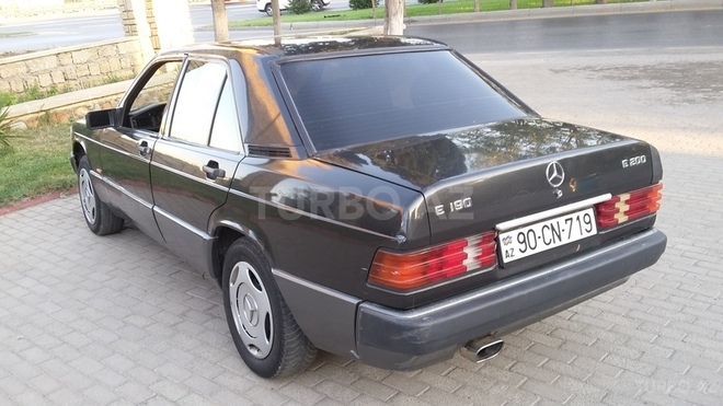 Mercedes 190 1992, 285,000 km - 1.8 l - Bakı