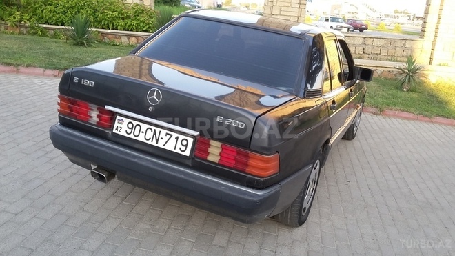 Mercedes 190 1992, 285,000 km - 1.8 l - Bakı