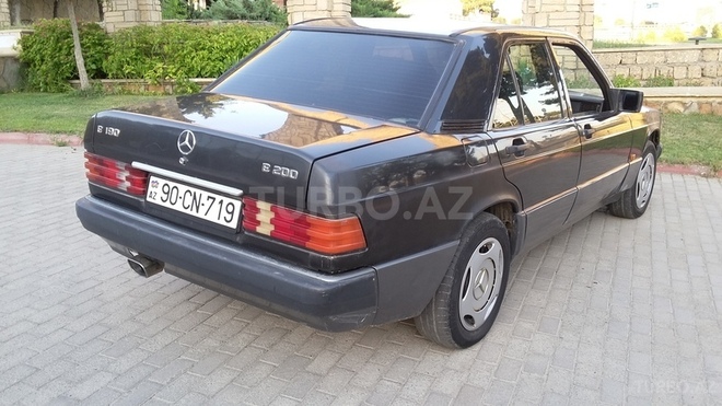 Mercedes 190 1992, 285,000 km - 1.8 l - Bakı