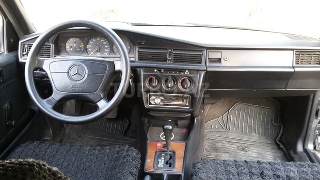Mercedes 190 1992, 285,000 km - 1.8 l - Bakı