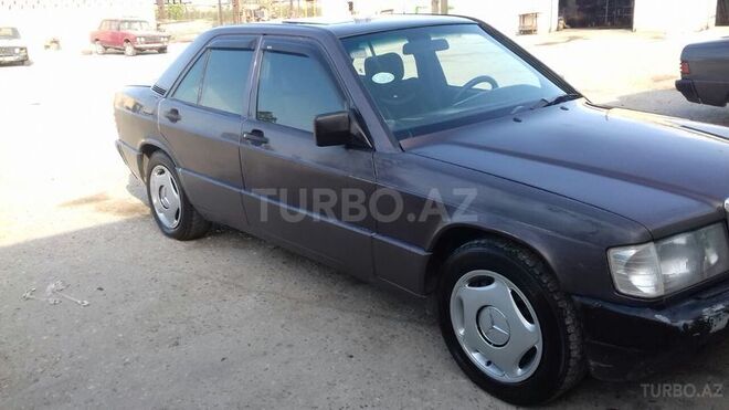 Mercedes 190 1991, 350,000 km - 1.8 l - Sumqayıt