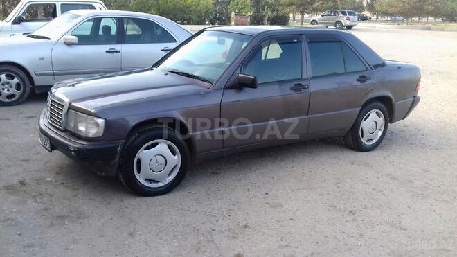Mercedes 190 1991, 350,000 km - 1.8 l - Sumqayıt