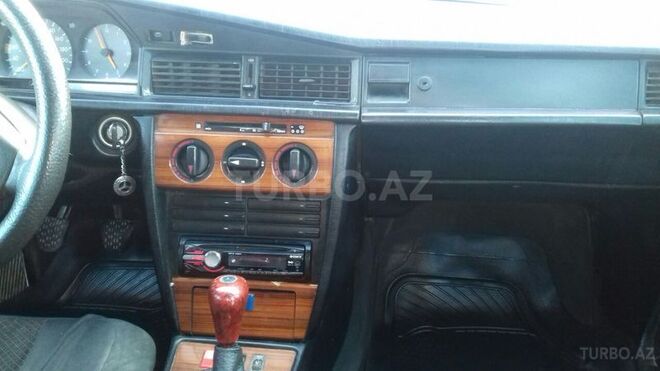 Mercedes 190 1991, 350,000 km - 1.8 l - Sumqayıt