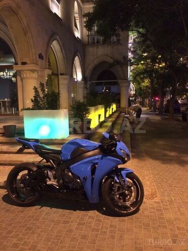 Honda CBR 1000 2009, 15,000 km - 1.0 l - Bakı