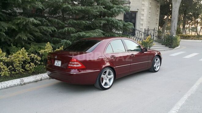 Mercedes C 240 2003, 200,000 km - 2.4 l - Bakı