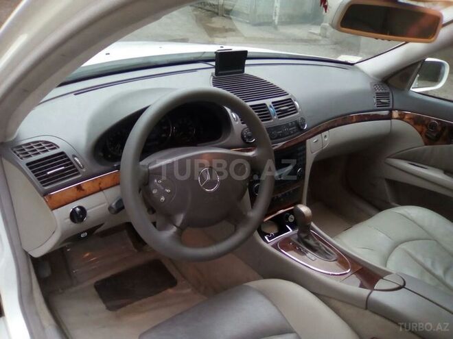 Mercedes E 320 2003, 207,015 km - 3.2 л - Tovuz