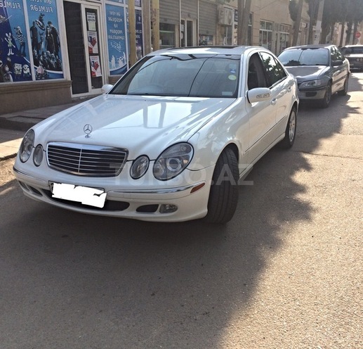 Mercedes E 320 2003, 207,015 km - 3.2 л - Tovuz
