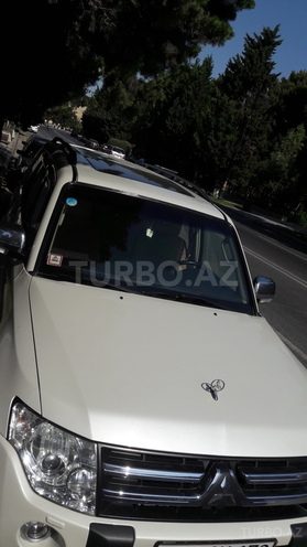 Mitsubishi Pajero 2008, 84,000 km - 0.3 л - Sumqayıt