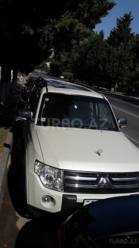 Mitsubishi Pajero 2008, 84,000 km - 0.3 л - Sumqayıt