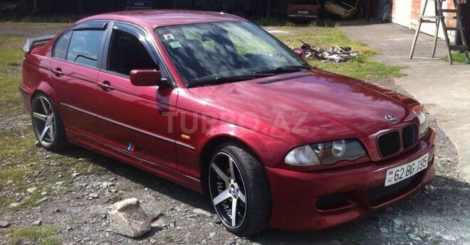 BMW 318 1998, 240,000 km - 1.8 l - Zaqatala