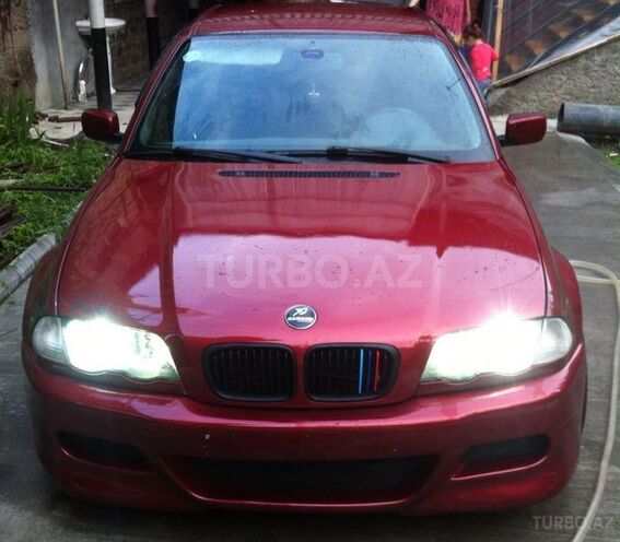 BMW 318 1998, 240,000 km - 1.8 l - Zaqatala