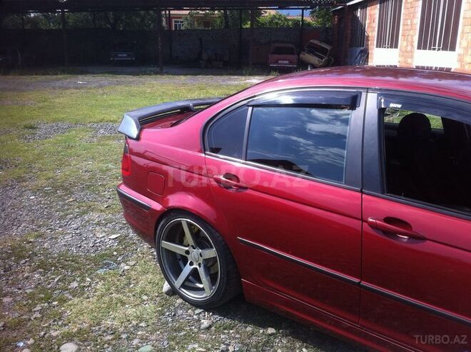 BMW 318 1998, 240,000 km - 1.8 l - Zaqatala