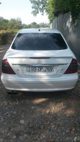 Mercedes E 220 2007, 200,000 km - 2.2 l - Bakı