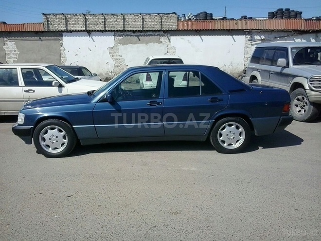 Mercedes A 200 1993, 210,000 km - 0.2 l - Bakı