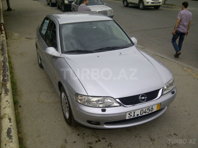 Opel Vectra 2001, 189,000 km - 1.8 л - Bakı
