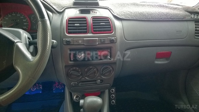 Hyundai Accent 2002, 188,888 km - 1.6 l - Bakı
