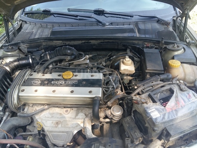 Opel Vectra 1996, 328,350 km - 0.2 l - Quba