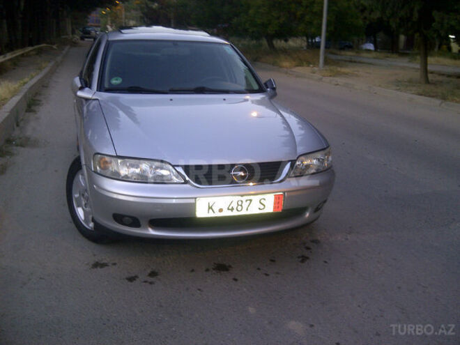 Opel Vectra 2001, 198,000 km - 2.0 l - Şəmkir