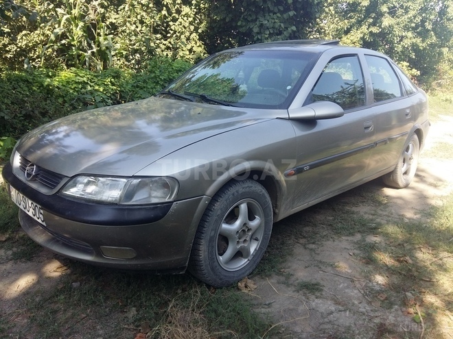 Opel Vectra 1996, 328,350 km - 0.2 l - Quba