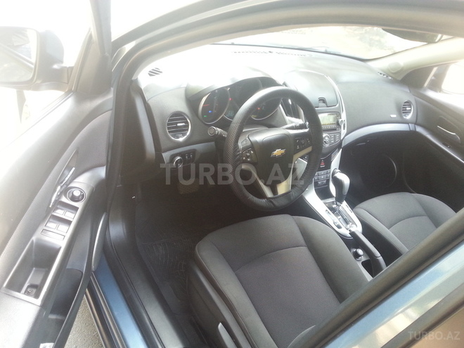 Chevrolet Cruze 2012, 87,700 km - 1.8 l - Sumqayıt