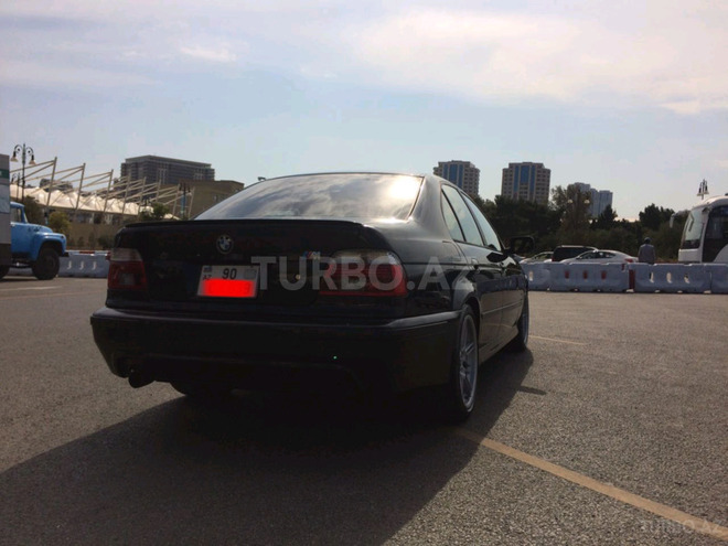 BMW 525 2001, 149,000 km - 2.5 l - Bakı