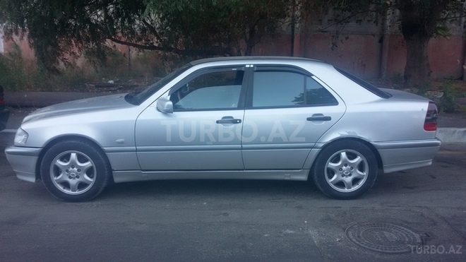 Mercedes C 180 1998, 233,000 km - 1.8 l - Bakı