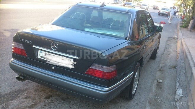 Mercedes E 200 1993, 386,000 km - 0.2 л - Bakı