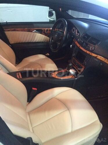 Mercedes E 350 2008, 137,000 km - 3.5 l - Bakı